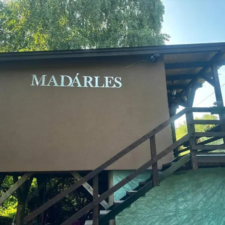 Madarles